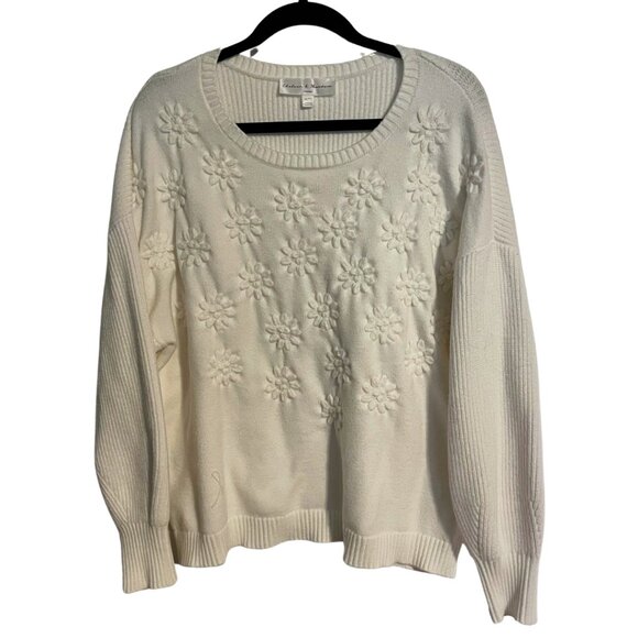 Chelsea & Theodore 2X Cream Textured Daisy Knit Sweater | Cozy Floral Pullover - Picture 1 of 6